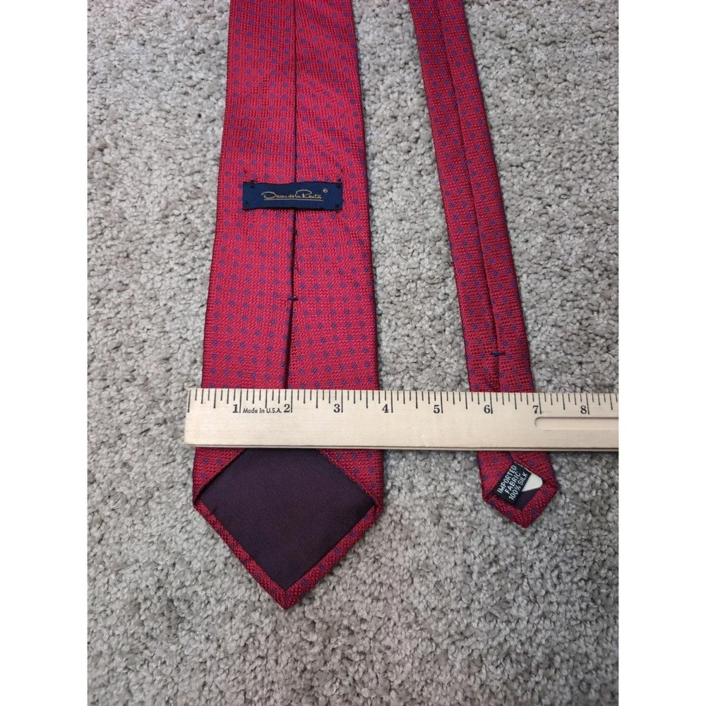 Oscar de la Renta Mens Red Blue Geometric‎ Diamond Silk Necktie 57x3.75